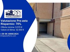 Box/posto auto in Residenziale