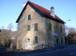 Casa Bi/Trifamiliare in Residenziale