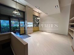 Negozio/Locale commerciale in Commerciale