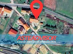 Casa Bi/Trifamiliare in Residenziale