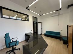 Ufficio in Commerciale
