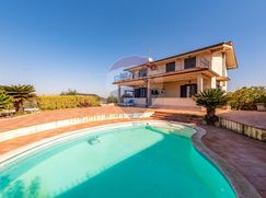 Villa in Residenziale