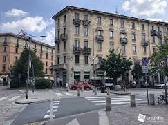 Negozio/Locale commerciale in Commerciale