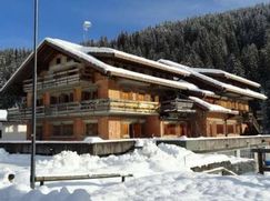Casa Bi/Trifamiliare in Residenziale