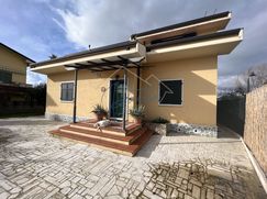 Villa in Residenziale