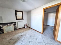 Cantina/Solaio in Residenziale