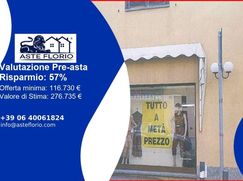 Negozio/Locale commerciale in Commerciale