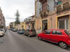 Casa Bi/Trifamiliare in Residenziale