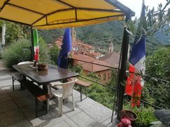 Casa Bi/Trifamiliare in Residenziale