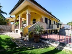 Villa in Residenziale