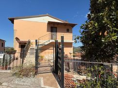Casa indipendente in Residenziale