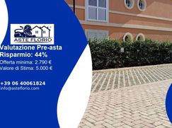 Box/posto auto in Residenziale