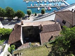 Casa Bi/Trifamiliare in Residenziale