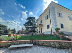 Villa in Residenziale