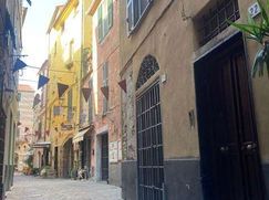 Casa Bi/Trifamiliare in Residenziale