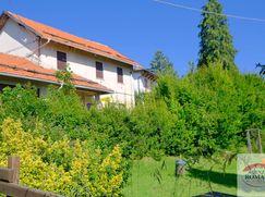 Casa Bi/Trifamiliare in Residenziale