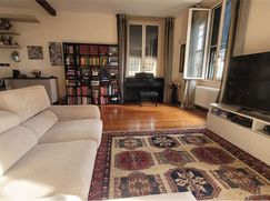 Casa Bi/Trifamiliare in Residenziale