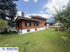 Villa in Residenziale