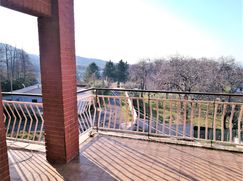 Casa Bi/Trifamiliare in Residenziale