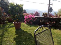 Casa Bi/Trifamiliare in Residenziale