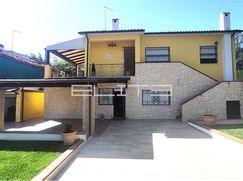Casa Bi/Trifamiliare in Residenziale