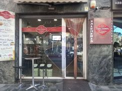 Attività/Licenza (con o senza mura) in Commerciale