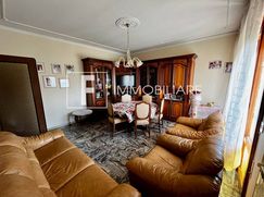Casa Bi/Trifamiliare in Residenziale