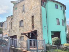 Casa Bi/Trifamiliare in Residenziale