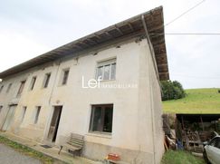 Casa Bi/Trifamiliare in Residenziale