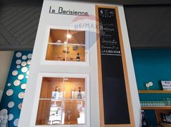Attività/Licenza (con o senza mura) in Commerciale