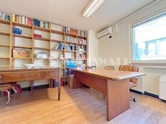 Ufficio in Commerciale