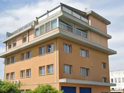 Ufficio in Commerciale