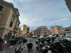 Negozio/Locale commerciale in Commerciale