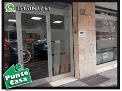 Negozio/Locale commerciale in Commerciale