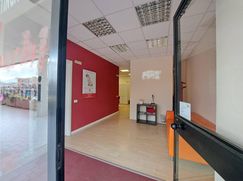 Negozio/Locale commerciale in Commerciale