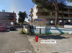 Negozio/Locale commerciale in Commerciale
