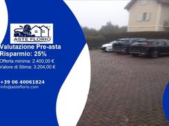 Box/posto auto in Residenziale