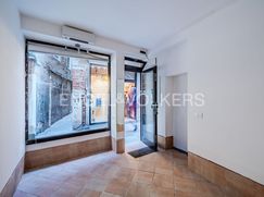 Negozio/Locale commerciale in Commerciale