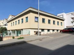 Negozio/Locale commerciale in Commerciale