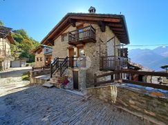 Casa Bi/Trifamiliare in Residenziale