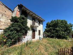 Casa Bi/Trifamiliare in Residenziale