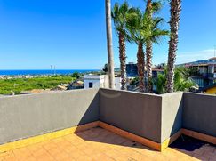 Casa Bi/Trifamiliare in Residenziale