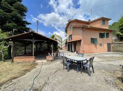 Villa in Residenziale