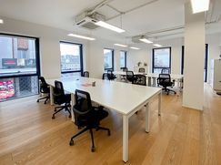 Ufficio in Commerciale