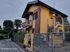 Casa Bi/Trifamiliare in Residenziale