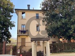 Ufficio in Commerciale