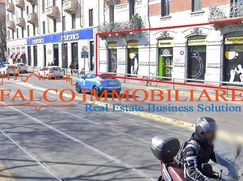 Negozio/Locale commerciale in Commerciale