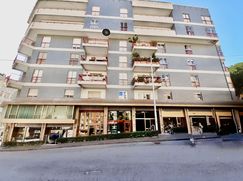 Ufficio in Commerciale