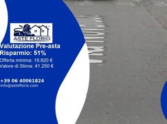 Box/posto auto in Residenziale