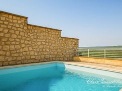 Casa Bi/Trifamiliare in Residenziale